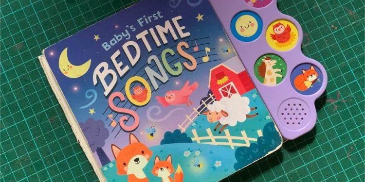 Buku Anak Bedtime Songs Rusak Diperbaiki