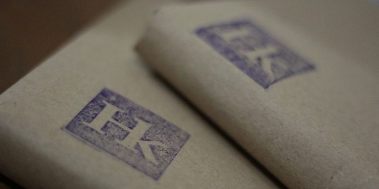 Hibrkraft Packaging Brown Paper With Logo