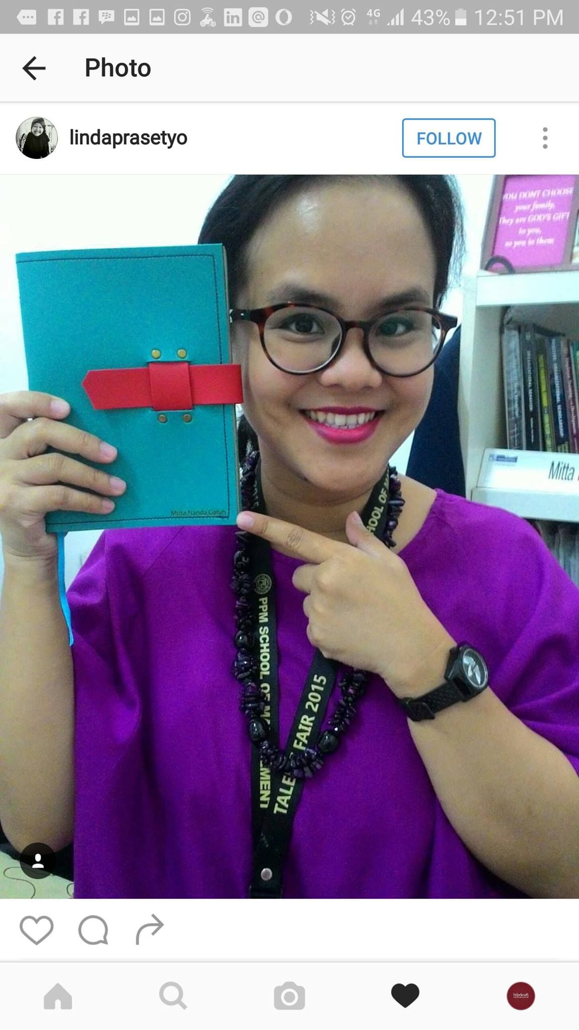 Hibrkraft Testimonials Lindaprasetyo Photo With Notebook