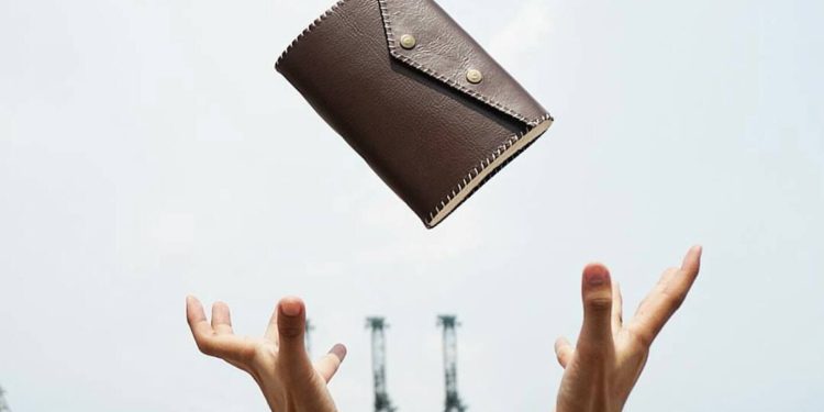 Hibrkraft Testimonials Rizkyardinsyah Wallet In Air