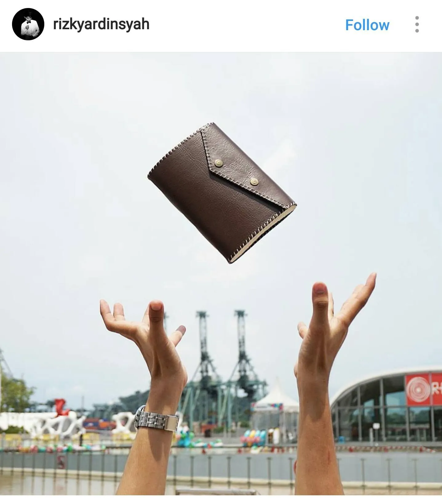 Hibrkraft Testimonials Rizkyardinsyah Wallet In Air