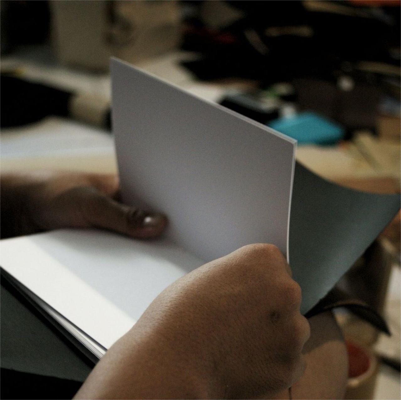 Hibrkraft User Generated Content Hands Opening Notebook Proses Jahit Hibrkraft User Generated Content Hands Opening Notebook Proses Jahit