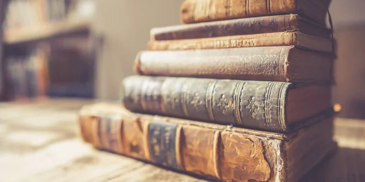 Am Worn Out School Textbook Wear And Tear