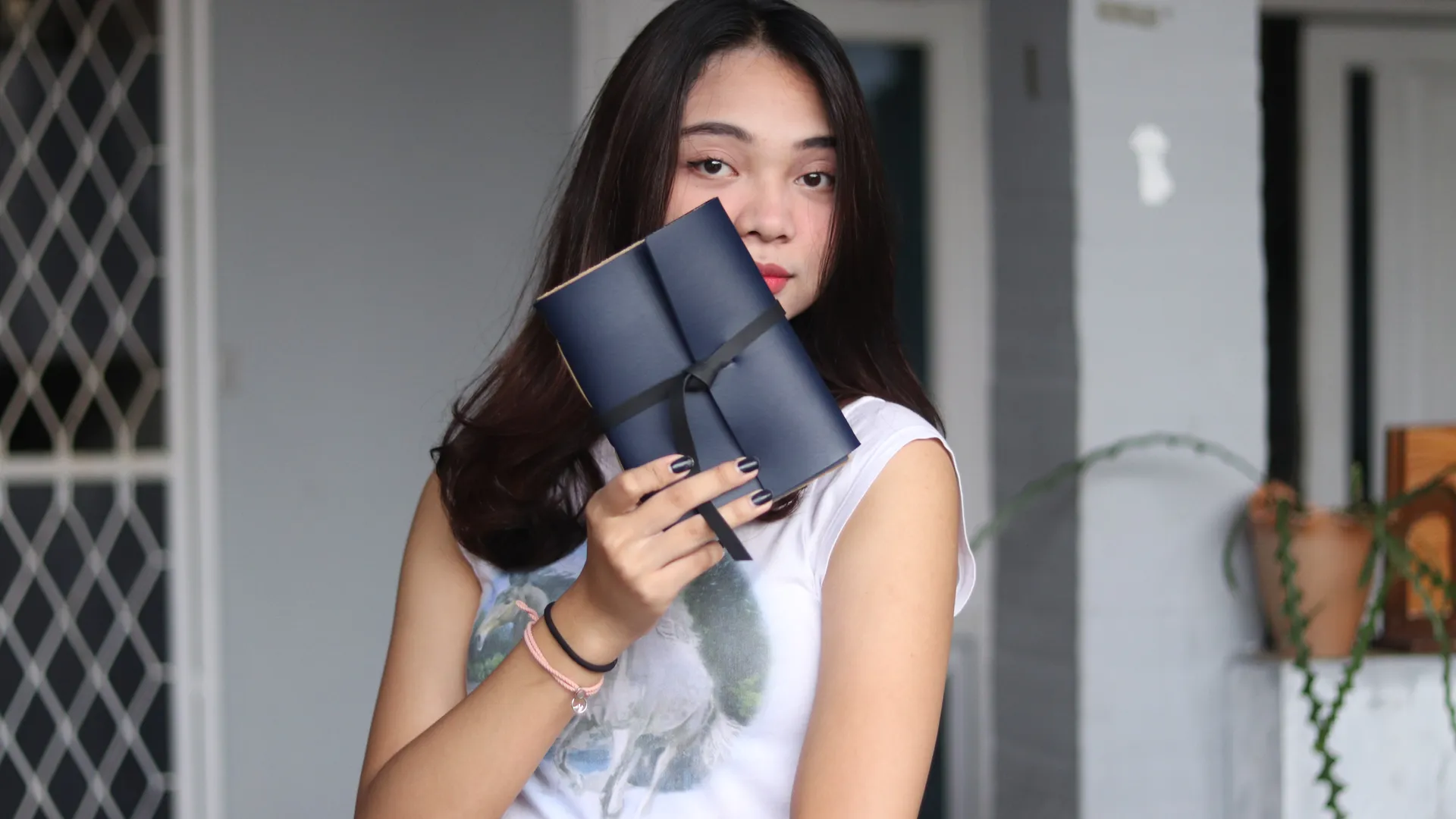 Hibrkraft Navy Leather Notebook Model