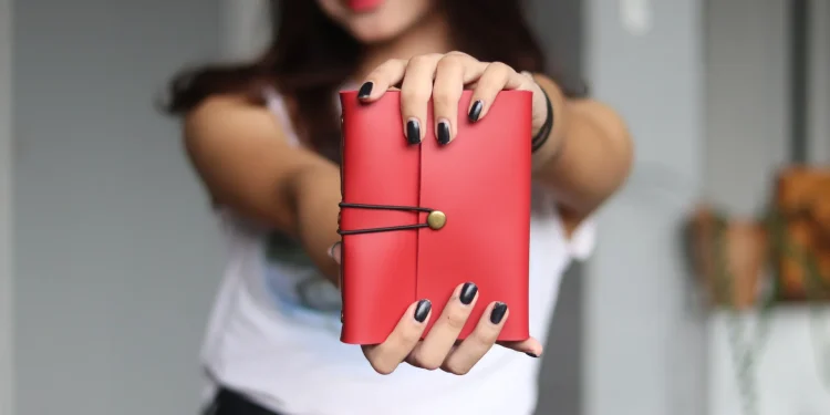 Hibrkraft Pelopor Leather Journal Indonesia