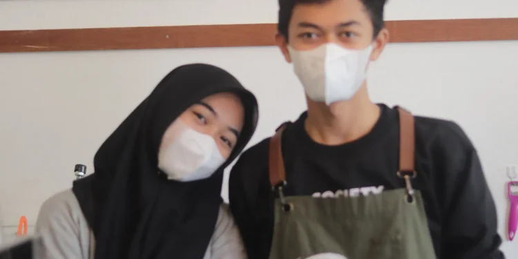 Hibrkraft Artisan Notebook Makers Team