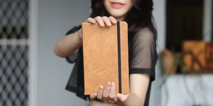 Hibrkraft Tan Leather Notebook 1