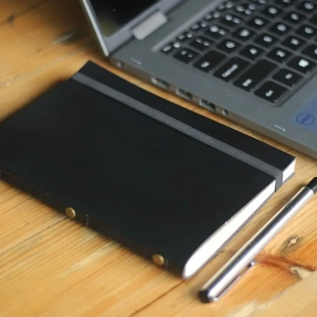 Jurnal Dan Buku Kulit Hibrkraft Plain Y