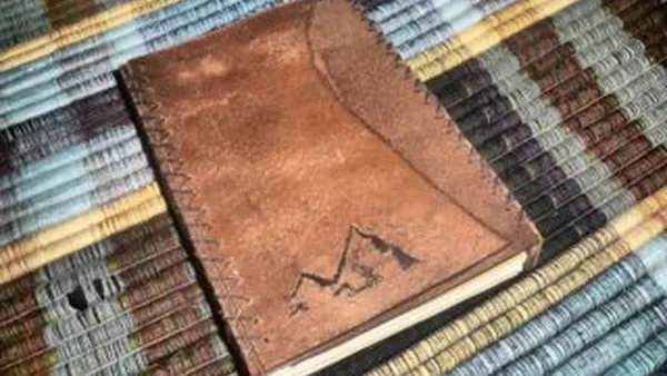 Engraved Leather Journal/Jurnal Kulit Ukir