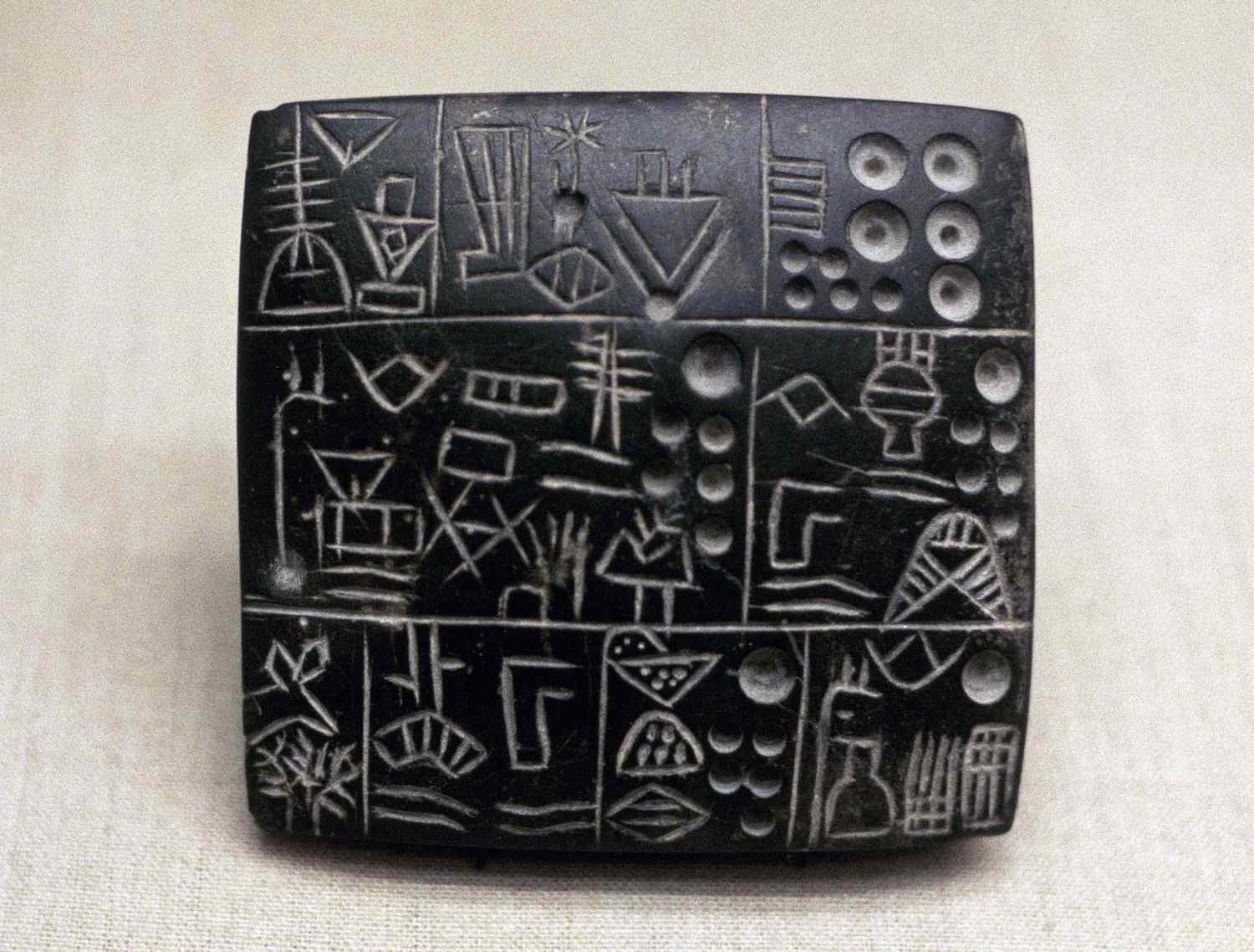 Proto Tulisan Cuneiform