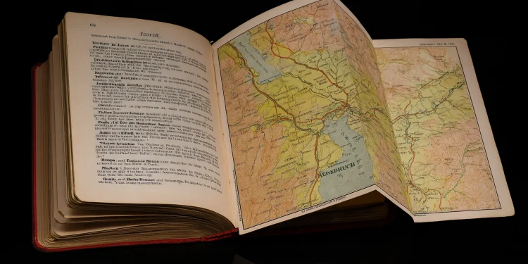 Vintage German Map Book Kensbruche