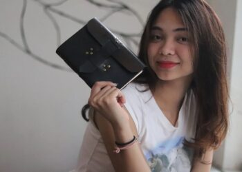 Black Leather Notebook Woman Custom Notebook Personalized Journal Standard Order 1