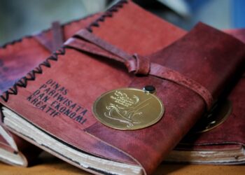 Leather Bound Notebooks Branded Custom Notebook Personalized Journal Bulk Order Branded Stationery