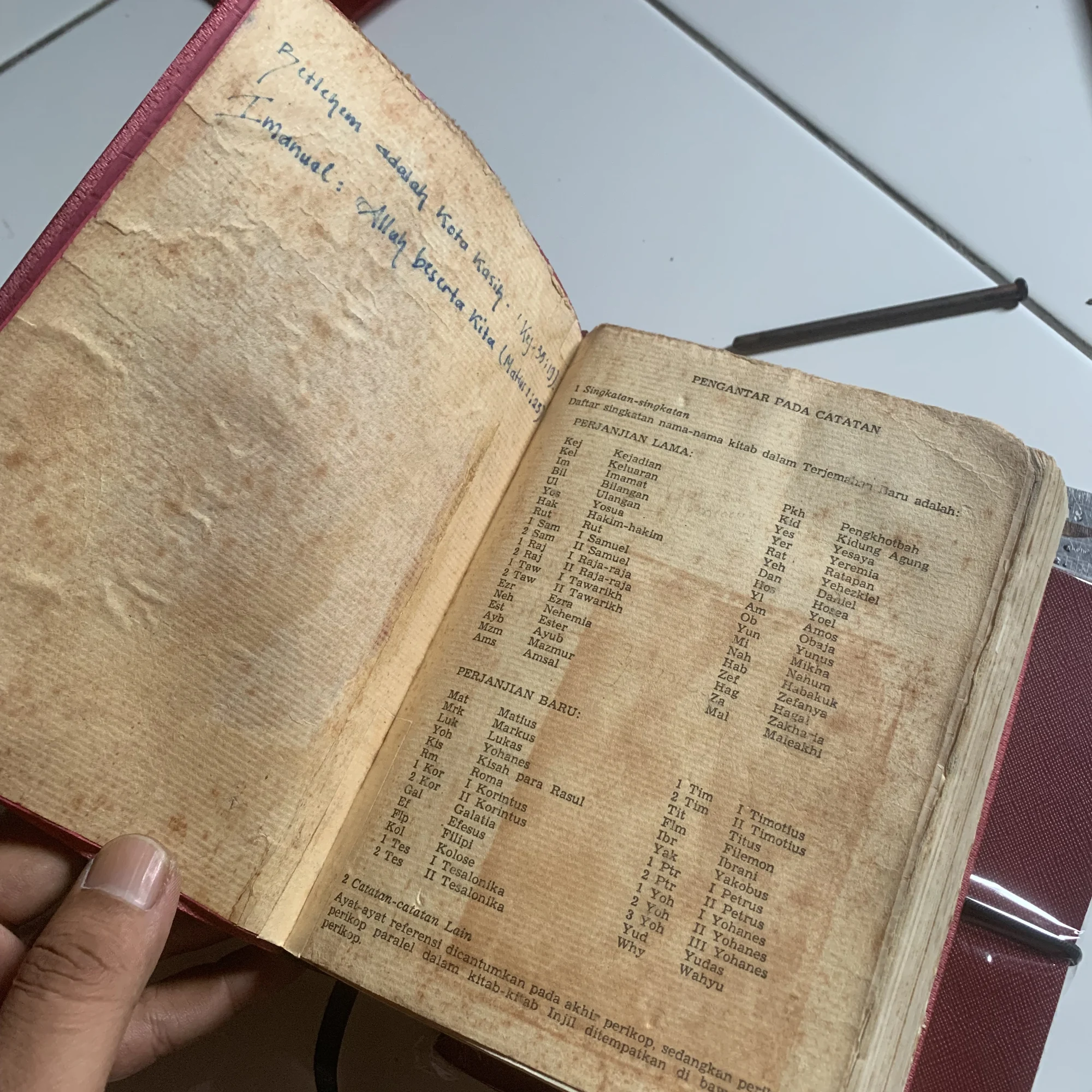 old book text data