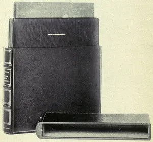 SOLANDER SLIP-CASE